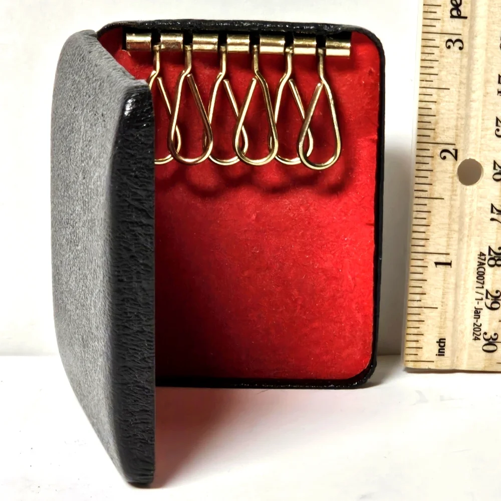 Vintage Personlized 6-Key Holder (Unused)
